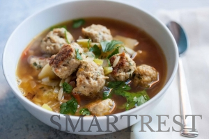 Հավի կոլոլակով ապուր